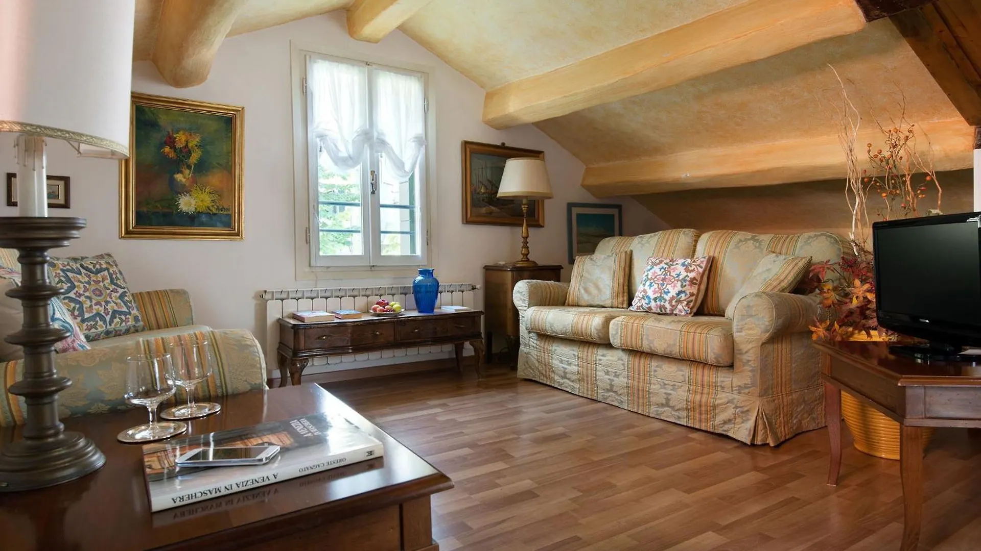 Rialto Apartment Venice